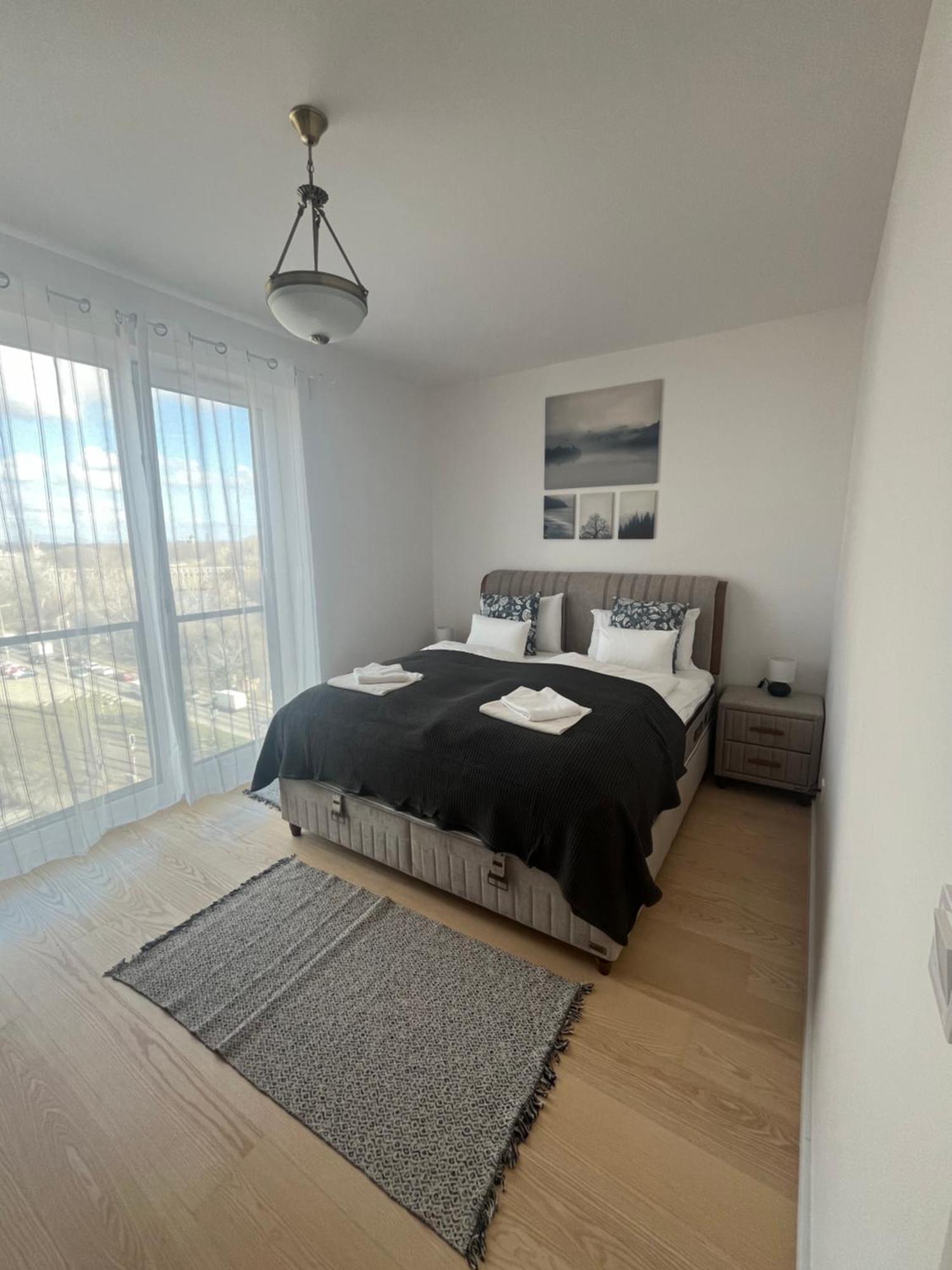 Waterfront City Apartments By Urbanrent Βουδαπέστη Εξωτερικό φωτογραφία