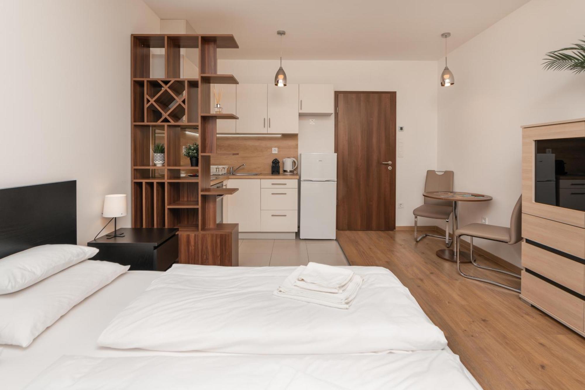 Waterfront City Apartments By Urbanrent Βουδαπέστη Εξωτερικό φωτογραφία